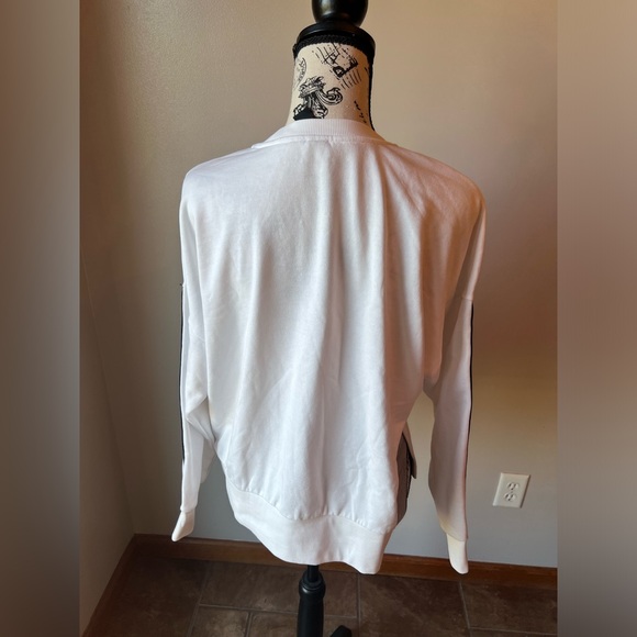 WHITE ADIDAS NIKE SWEATSHIRT WITH DETAILED SIDE SLIT, crew neck - Picture 6 of 11